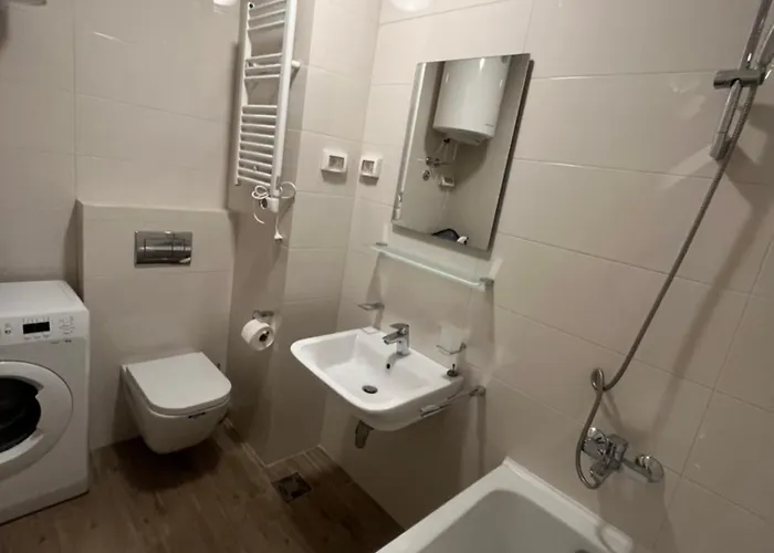 Dora With Terrace And Parking