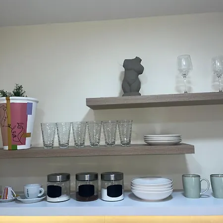 דירה Dora With Terrace And Parking *