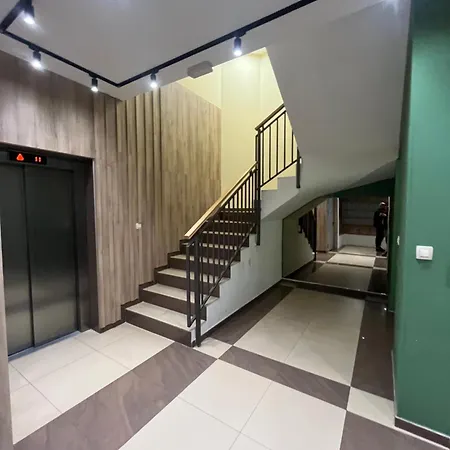 Dora With Terrace And Parking פודגוריצה