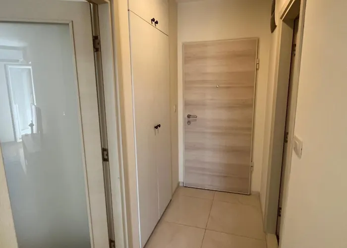 Dora With Terrace And Parking Appartement Podgorica