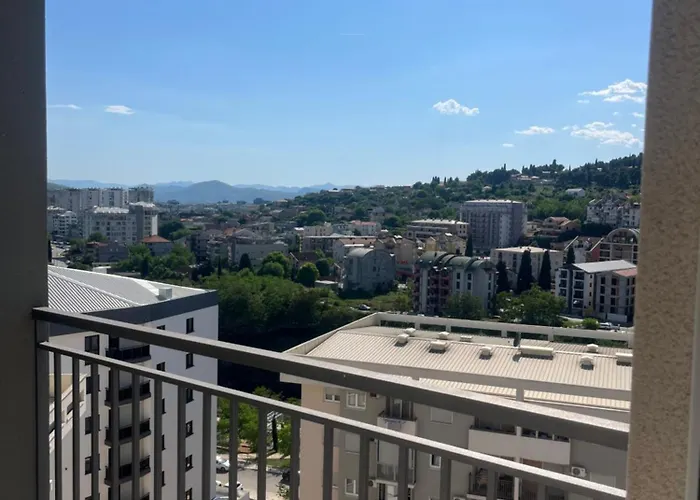 Dora With Terrace And Parking Appartement